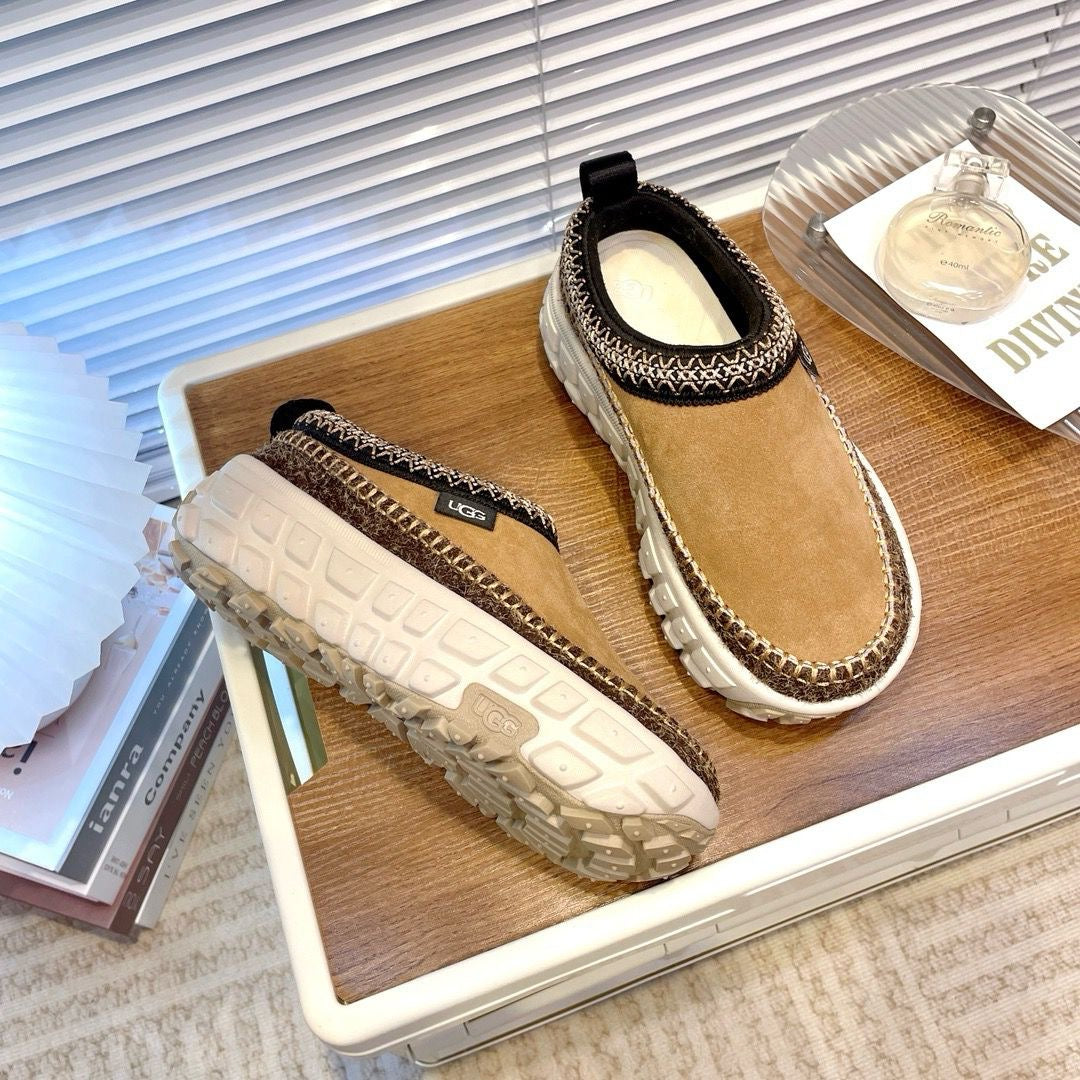 Ugg Venture Daze | By-Olana