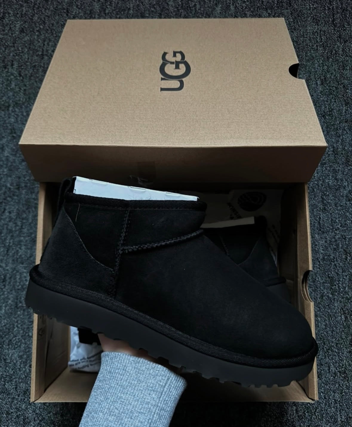 Femme Botte Classic Ultra Mini // BLACK