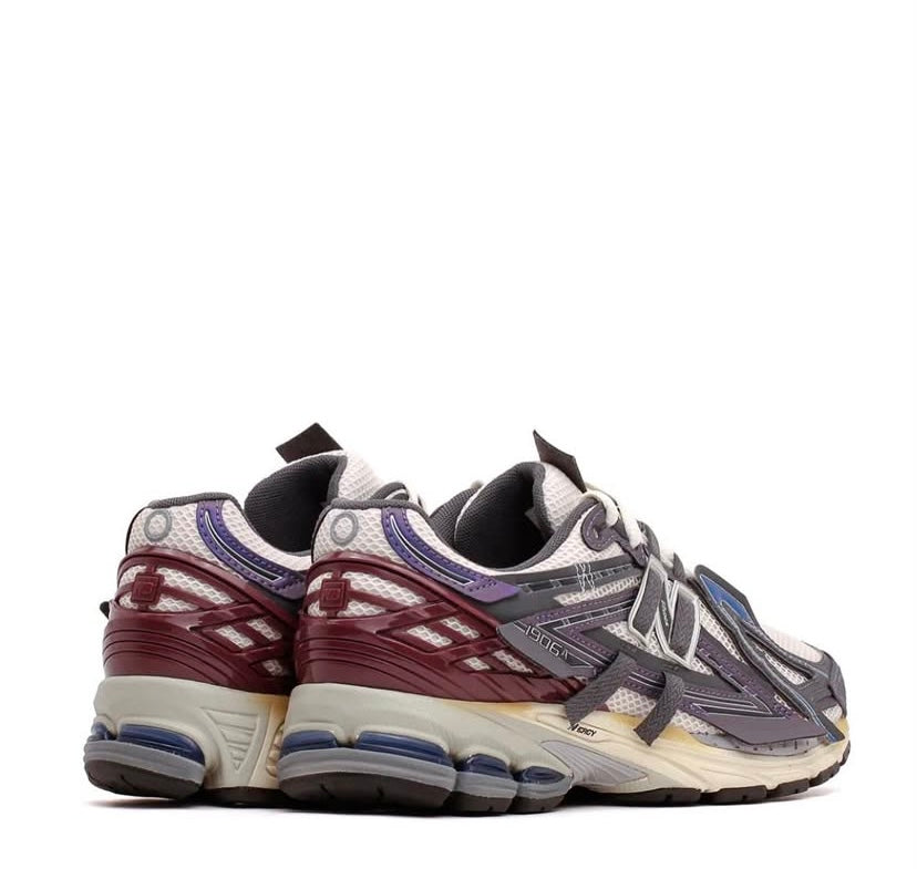 1906A New Balance Inkwell Sea Salt