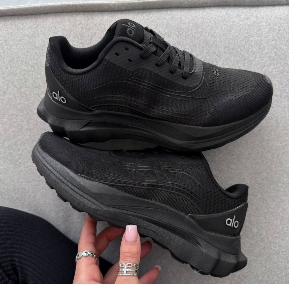 ALO Runner Black