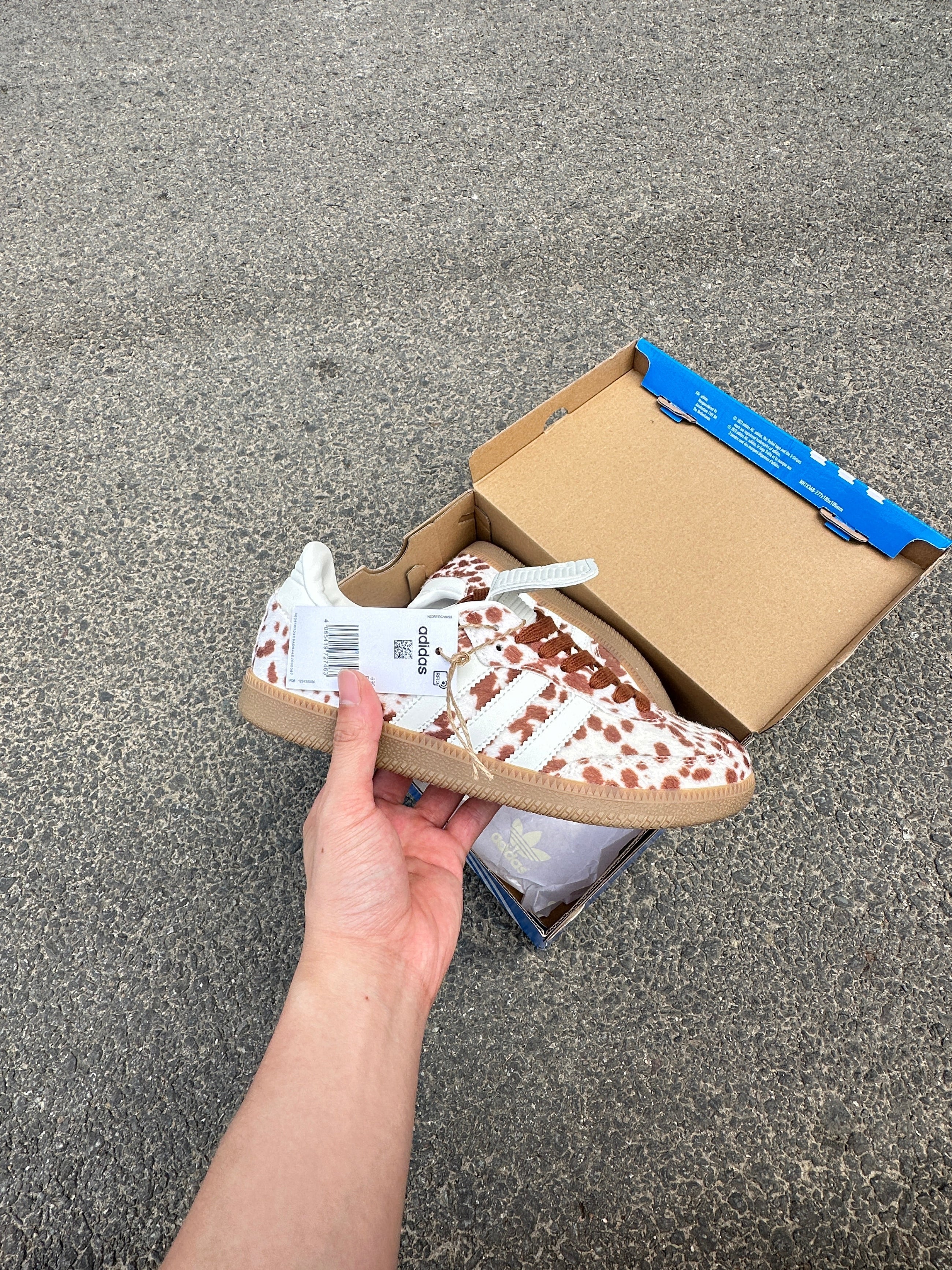 Adidas Samba exclu Byiara 2025 matière peau de vache