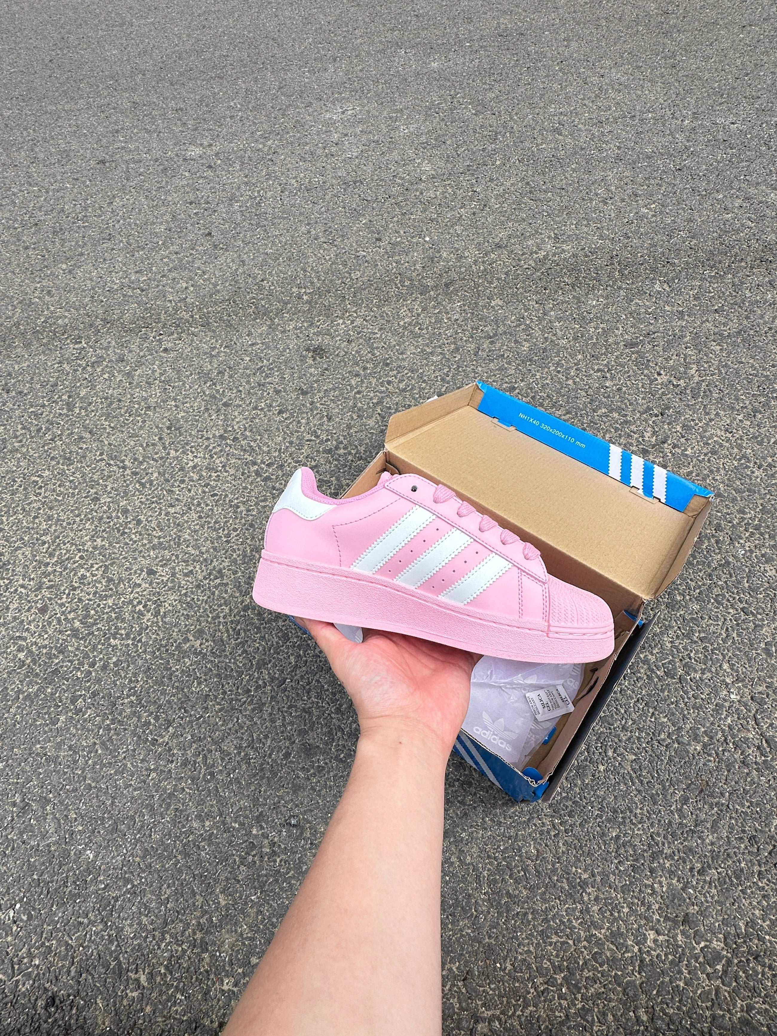 Adidas Superstar exclu Byiara 2025 Pink