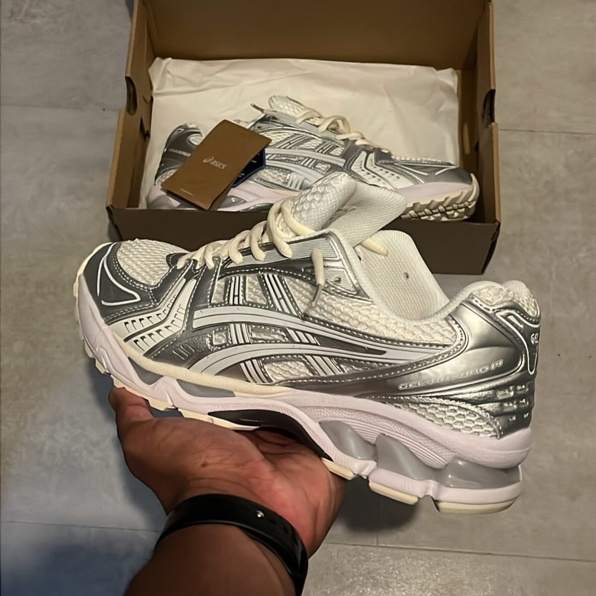 Asics Black Kayano 14 grey