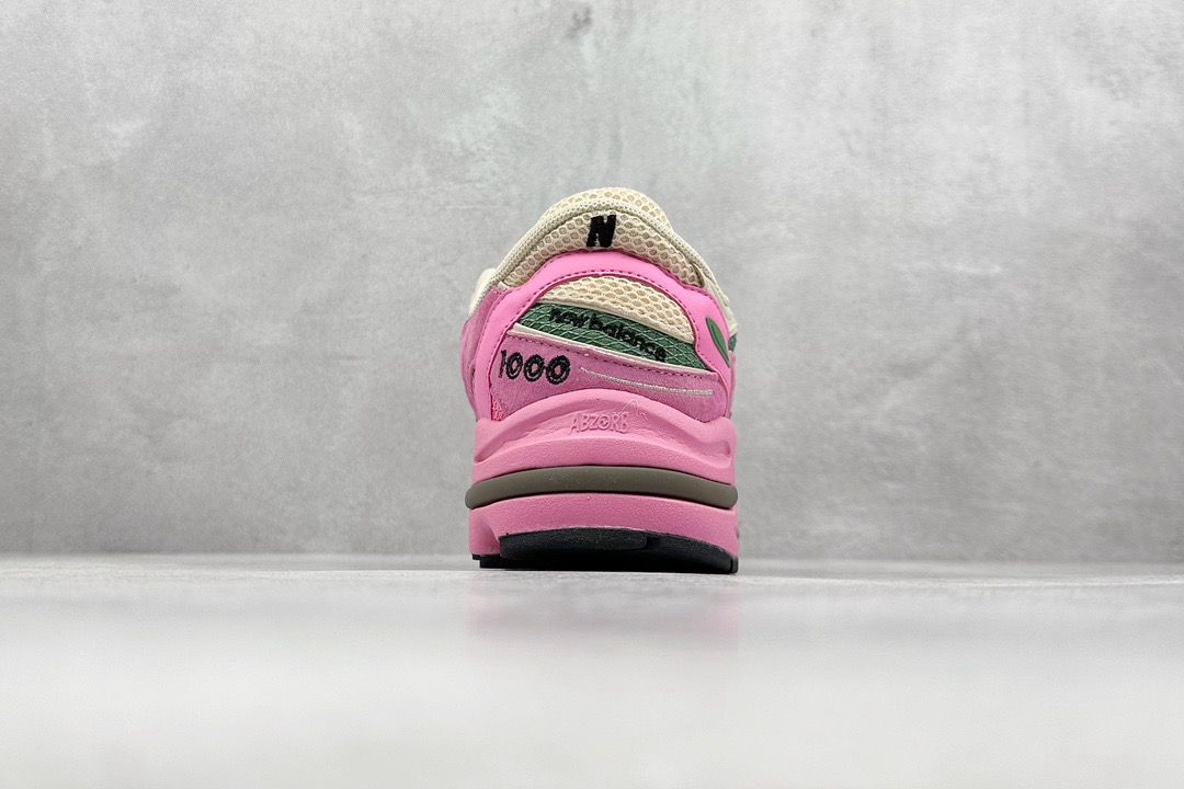 New Balance 1000 PINK