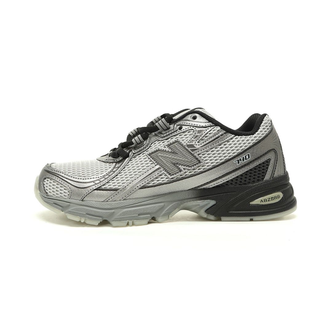 New Balance 740 Argent/Noir