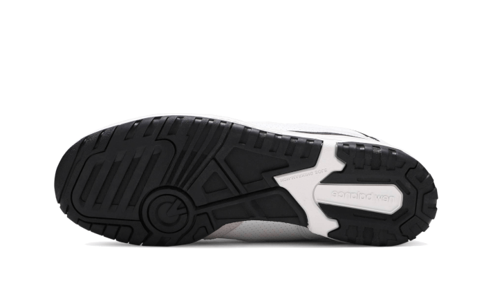 New Balance 550 Sea Salt Black