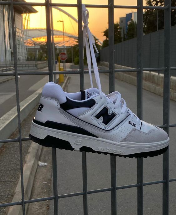 New Balance 550 Sea Salt Black