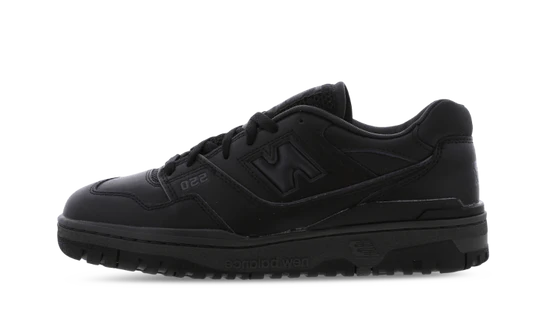 New Balance 550 TRIPLE BLACK