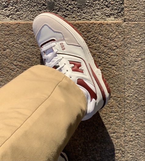New Balance 550 Burgundy
