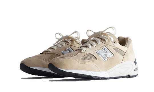 New Balance 990 V2 KITH TANNIN