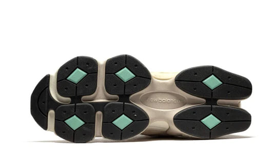 New Balance 9060 SEA SALT