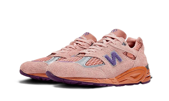 New Balance 990 V2 SALEHE BEMBURY SAND BE THE TIME