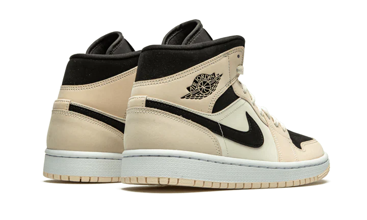 AIR JORDAN 1 MID BARELY ORANGE