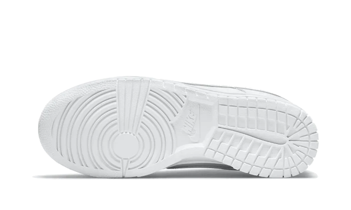 DUNK LOW TRIPLE WHITE (2021)