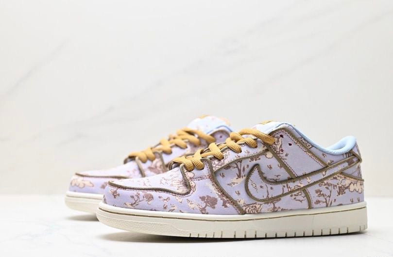 Dunk Low Premium SB Pastoral Print