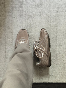 New Balance 204L