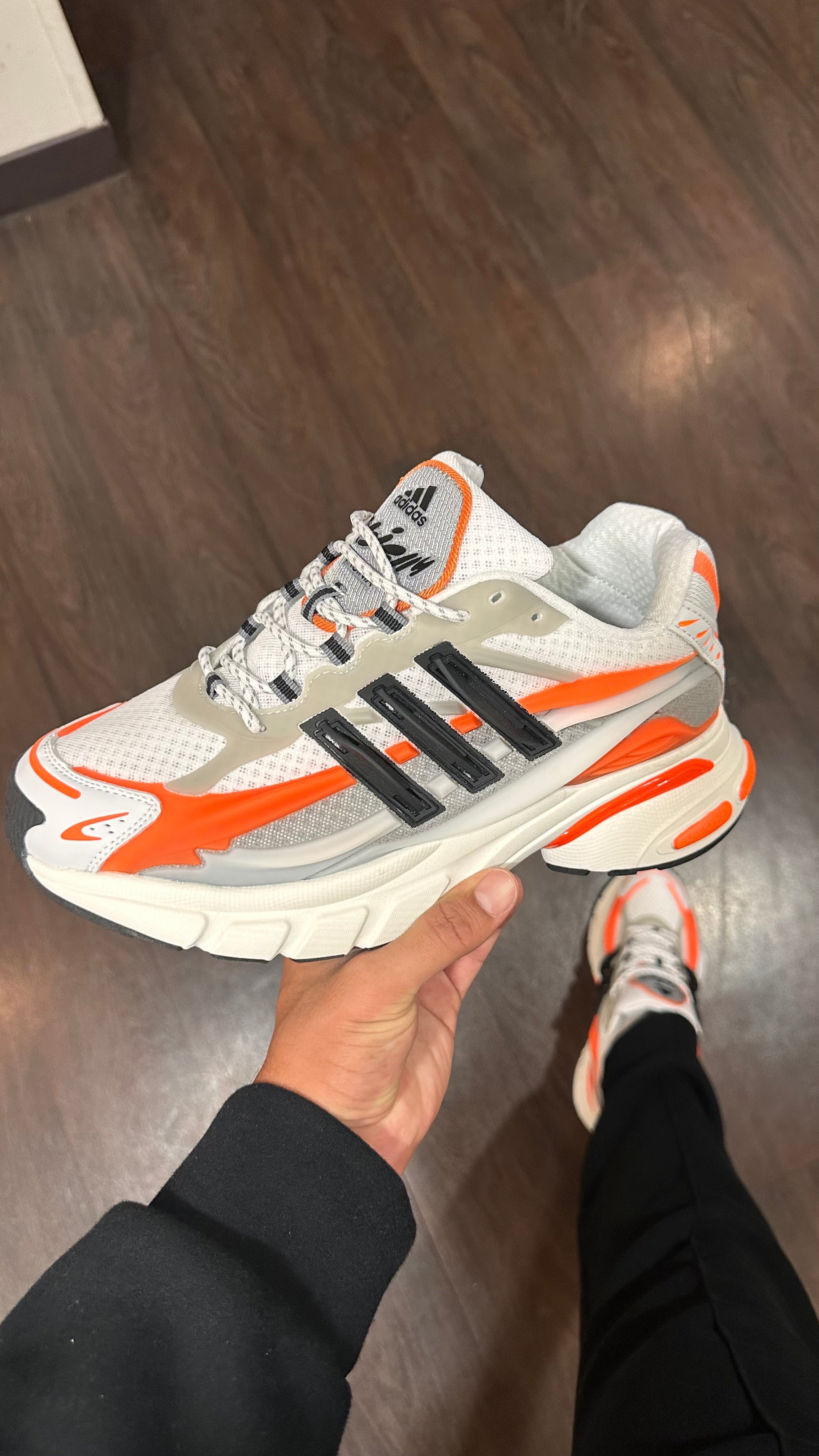 Adidas Adistar Jellyfish Pharrell Williams Focus Orange olive