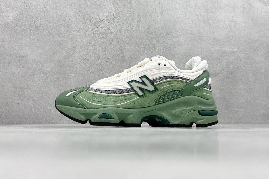 New Balance 1000 Green