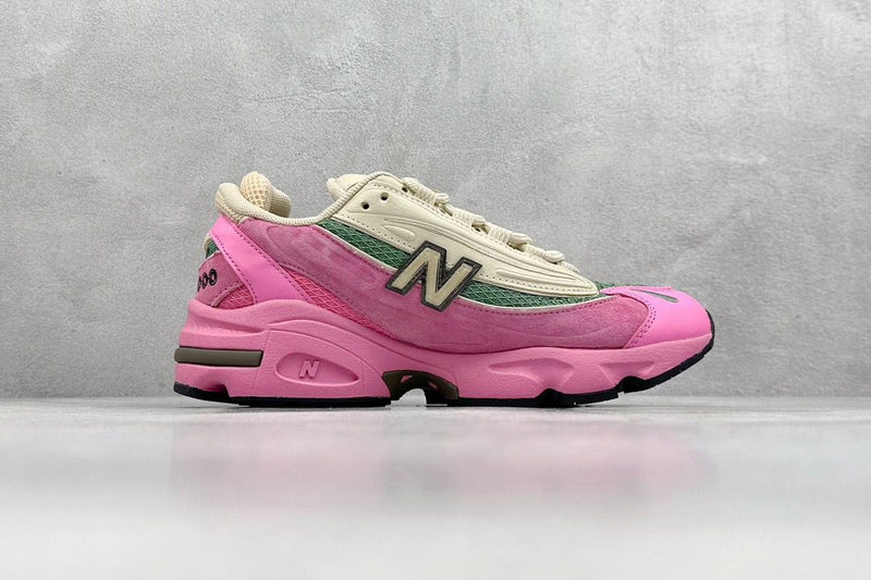 New Balance 1000 PINK