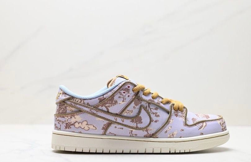 Dunk Low Premium SB Pastoral Print