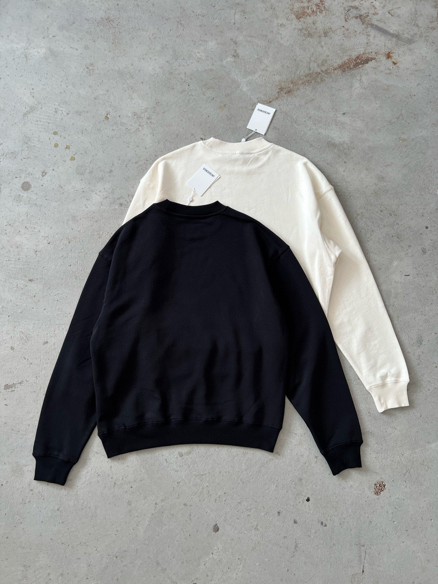 Jacquemus Sweatshirt Beige (vente privée)
