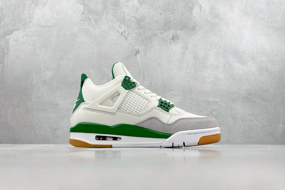 AIR JORDAN 4 SP PINE GREEN