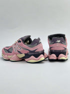 NEW BALANCE 9060 GREY PINK