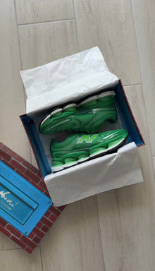 New BALANCE Green 2000 ABZORB 2025