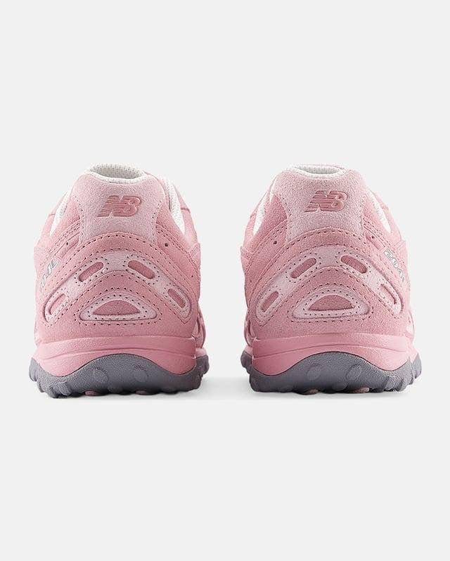 New Balance 204L Pink