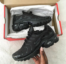 Nike air max plus (édition limitée)