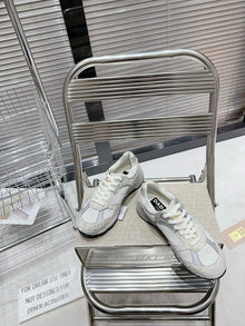 Golden goose White 24