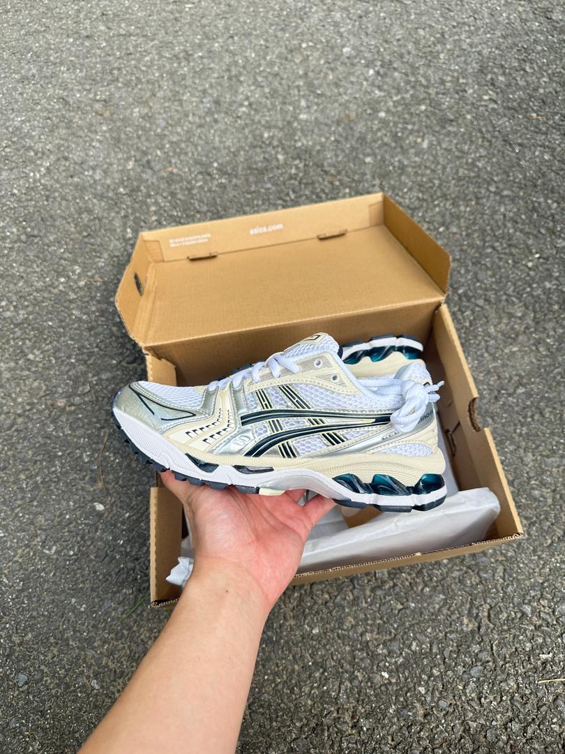 ASICS baskets Gel Kayano 14