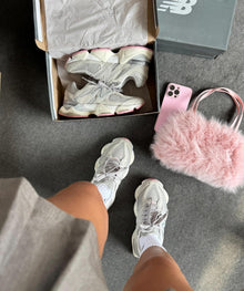 9060 New Balance September 2025