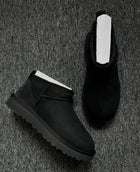 Femme Botte Classic Ultra Mini // BLACK