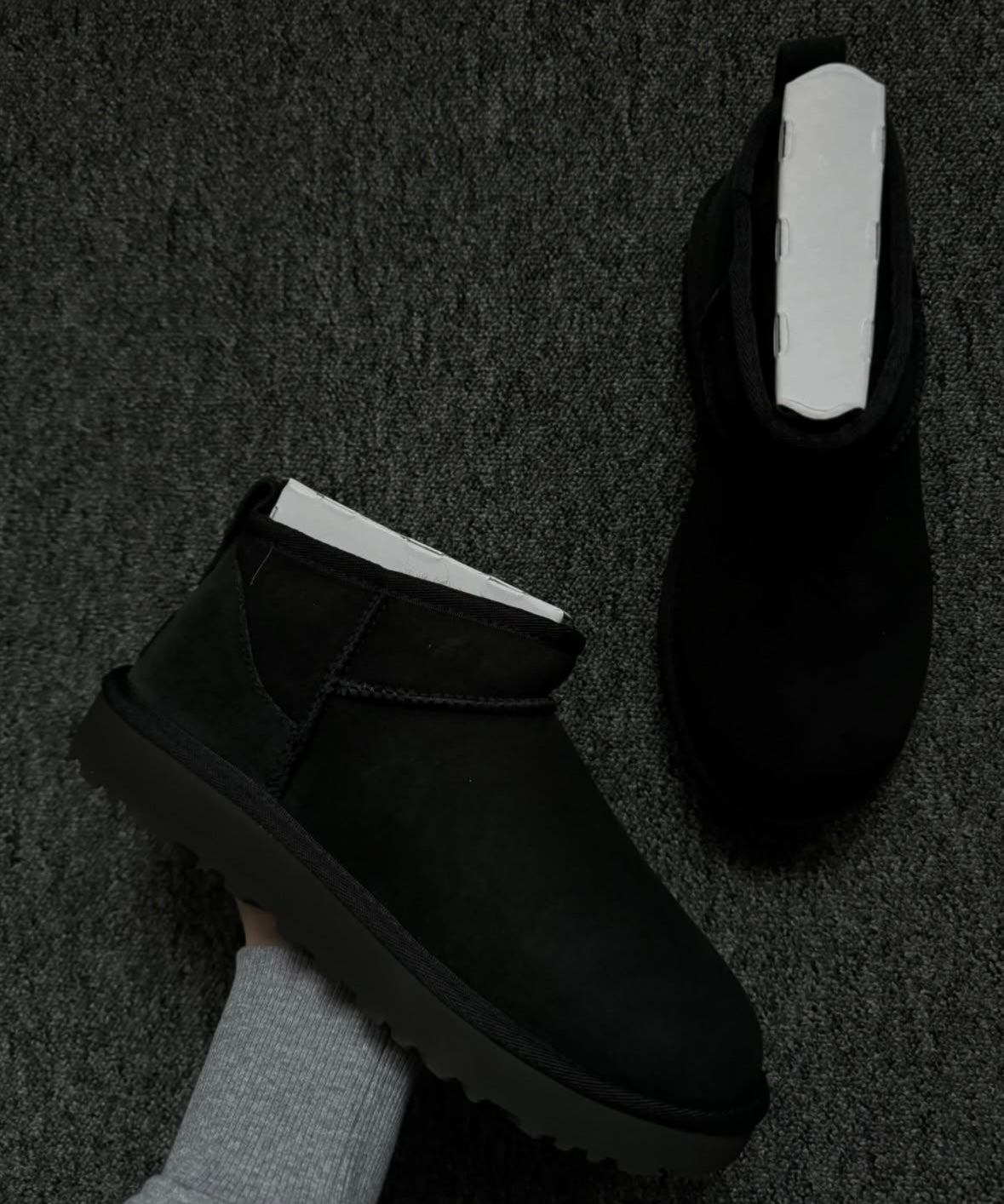 Femme Botte Classic Ultra Mini // BLACK