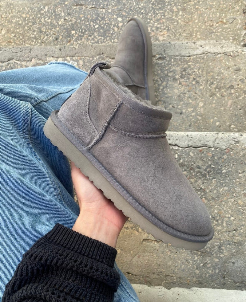 Femme Botte Classic Ultra Mini // GREY