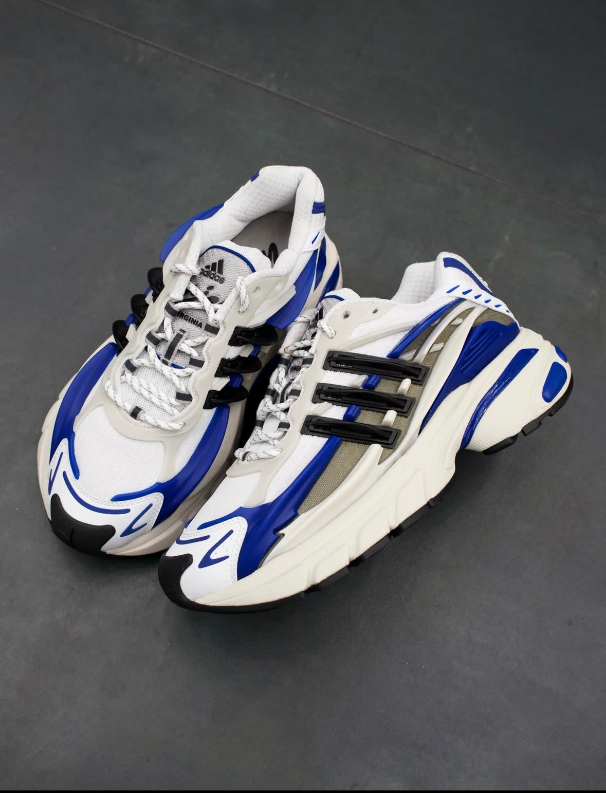 Adidas Adistar Jellyfish Pharrell Williams BLEU ROI