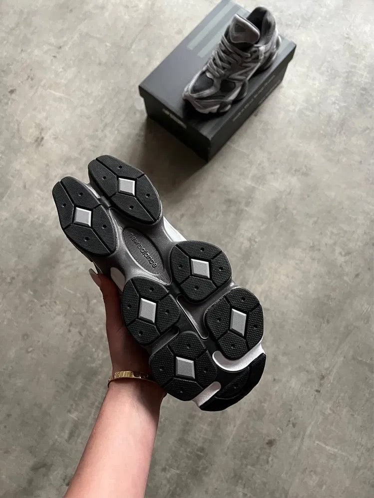 9060 New Balance September 2025