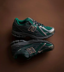 1906a New Balance Inkwell Sea Salt