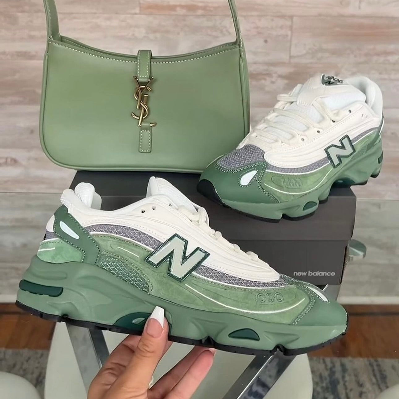 New Balance 1000 Green