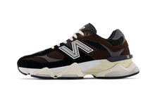 New Balance 9060 DARK BROWN