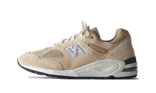 New Balance 990 V2 KITH TANNIN