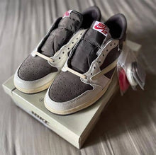 Air Jordan 1 Low Travis Scott Reverse mocha