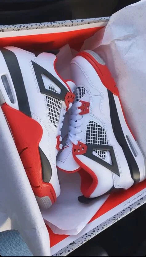 AIR JORDAN 4 RETRO FIRE RED (2020)