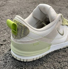 DUNK LOW DISRUPT 2 GREEN SNAKE