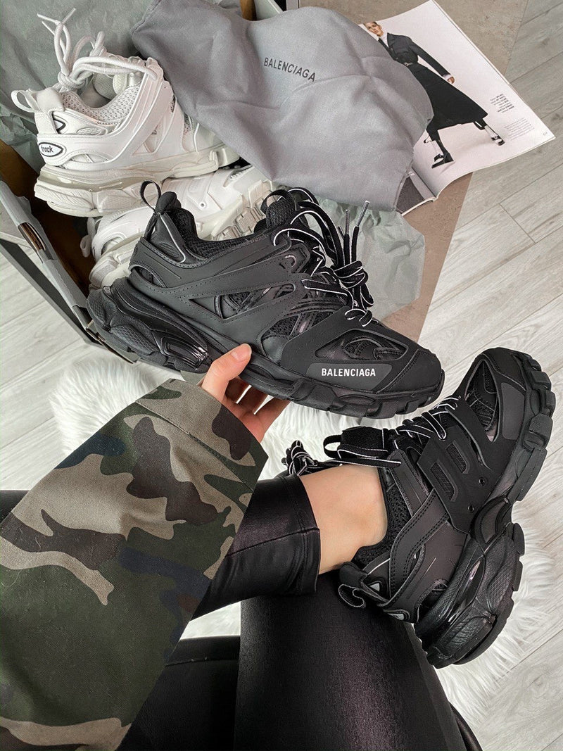 Sneakers - Track Black