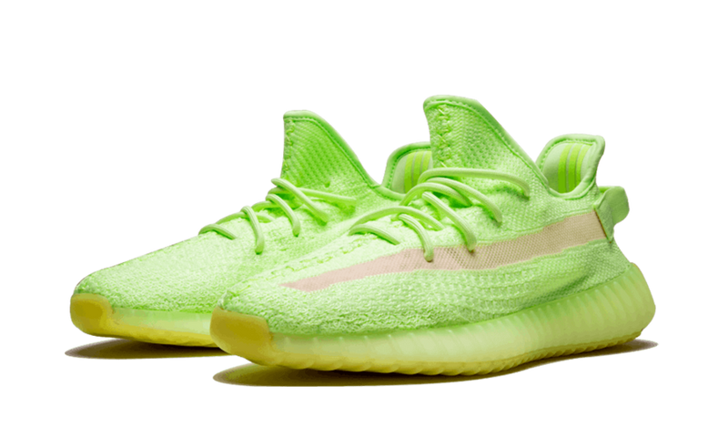 YEEZY BOOST 350 V2 GLOW IN THE DARK