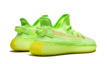 YEEZY BOOST 350 V2 GLOW IN THE DARK