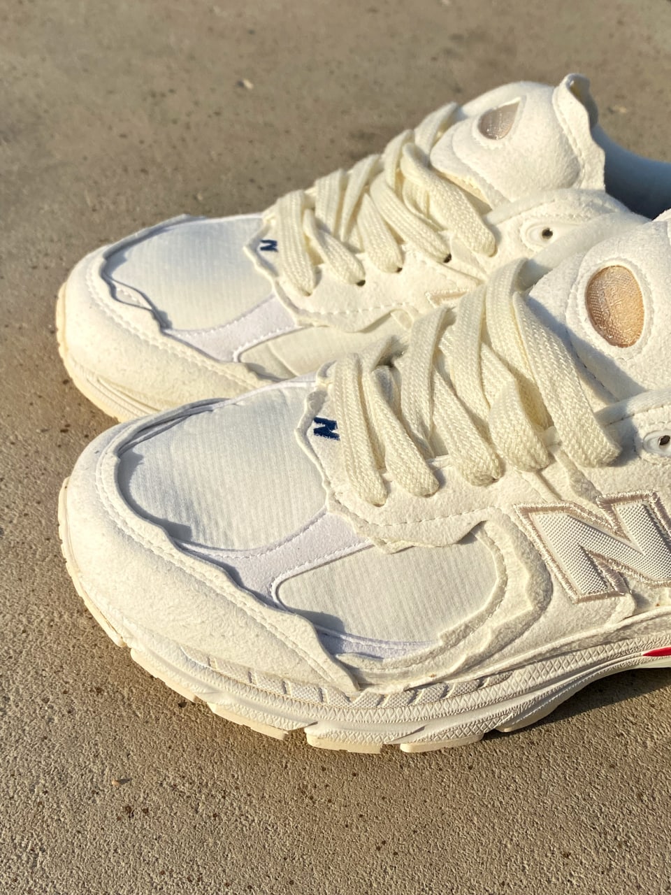 New Balance 2002R WHITE