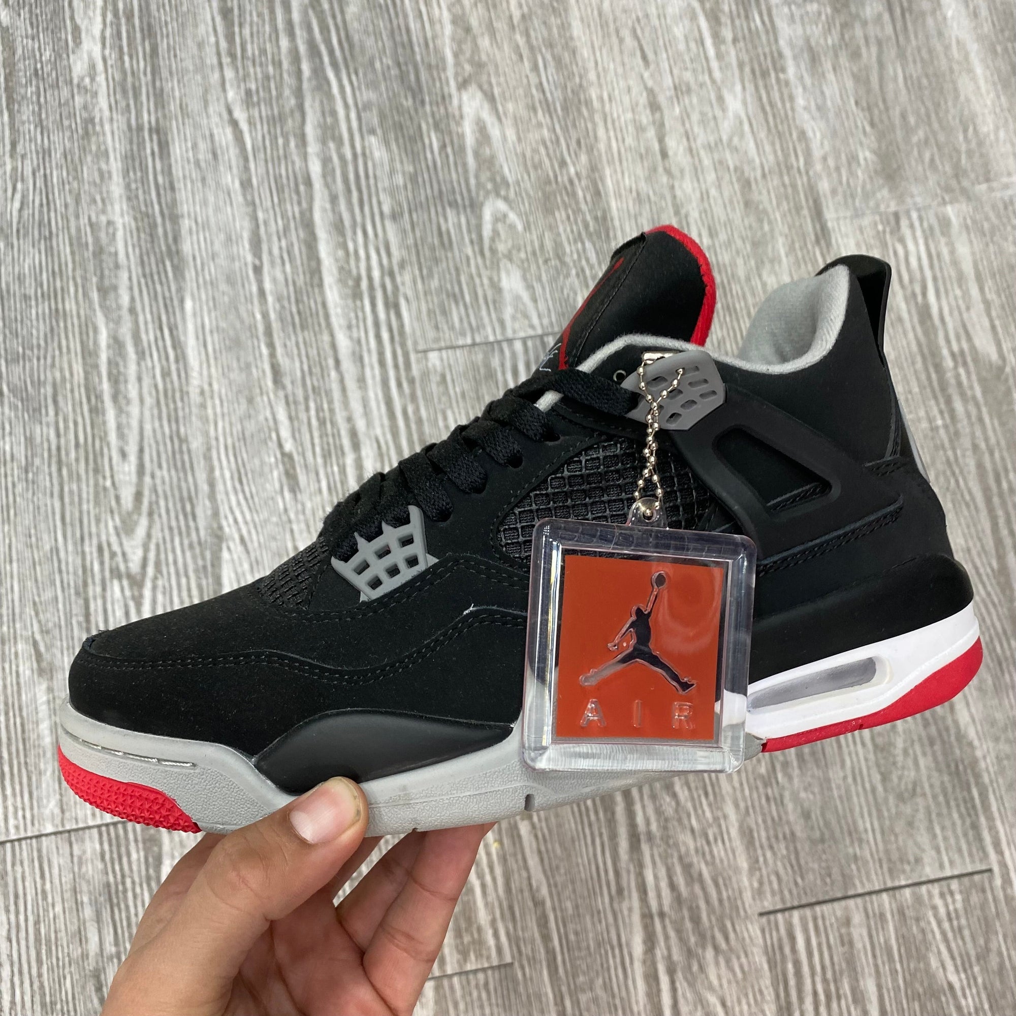 AIR JORDAN 4 BRED